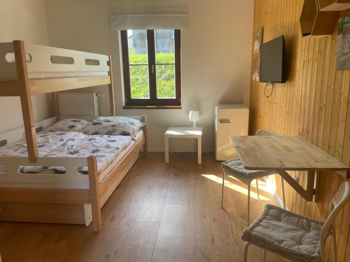 Vceli Chata Mirda Pirda Dolní Moravice Buitenkant foto