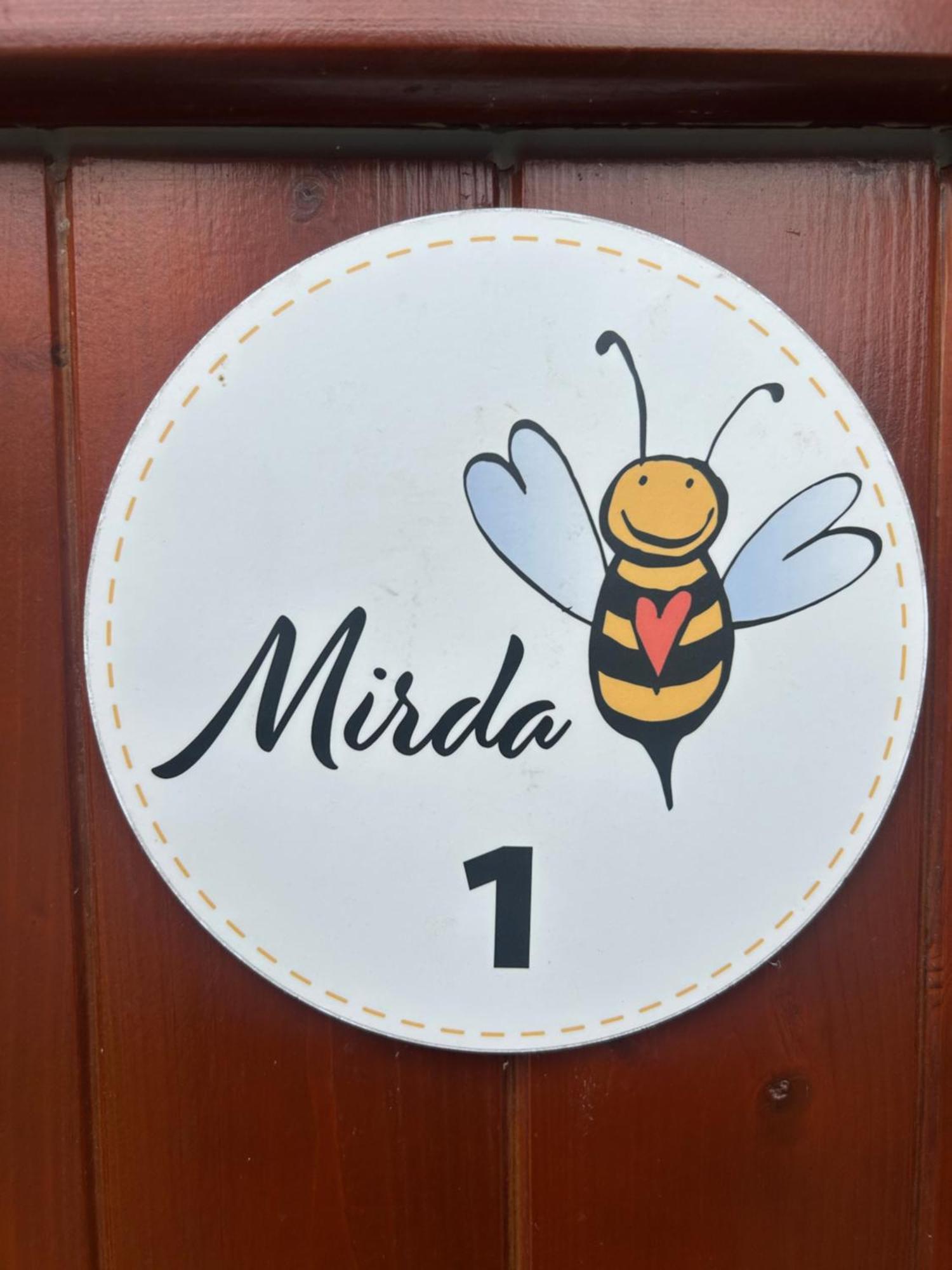 Vceli Chata Mirda Pirda Dolní Moravice Buitenkant foto